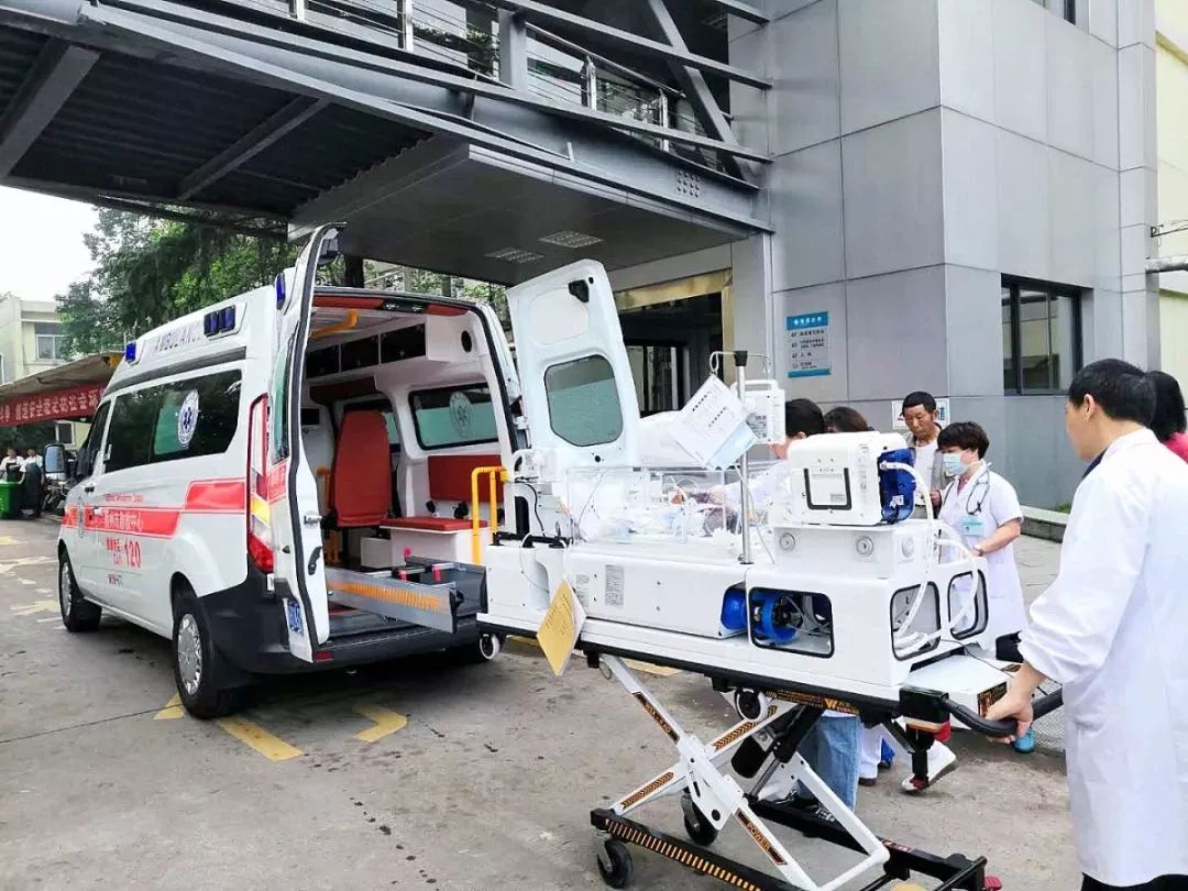 岫岩满族自治县长短途救护车转院